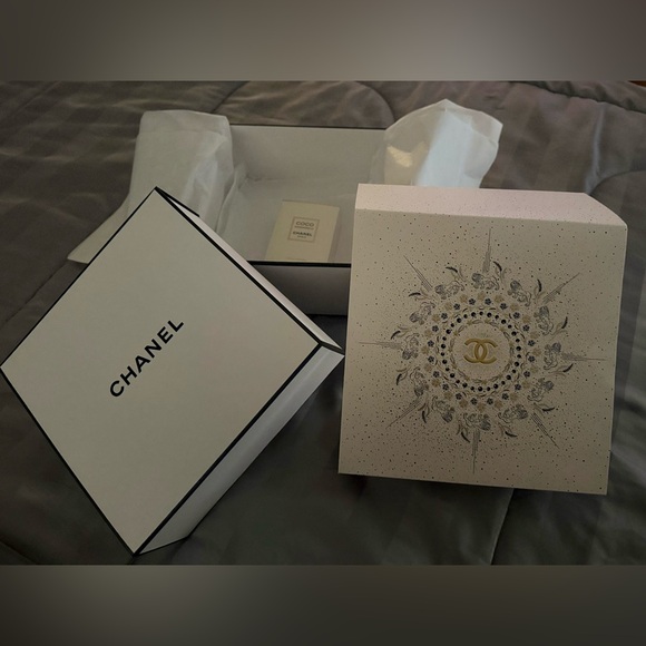 NWT authentic PERFUM CHANEL COCO MADEMOISELLE - Picture 4 of 7